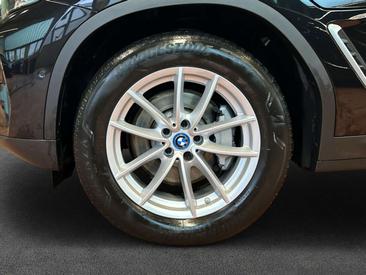 BMW X3 XDrive30e — photo 6
