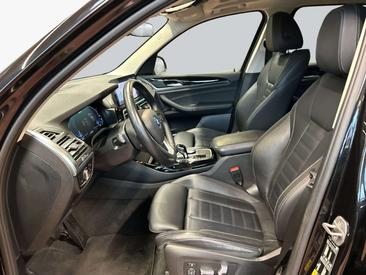BMW X3 XDrive30e — photo 9