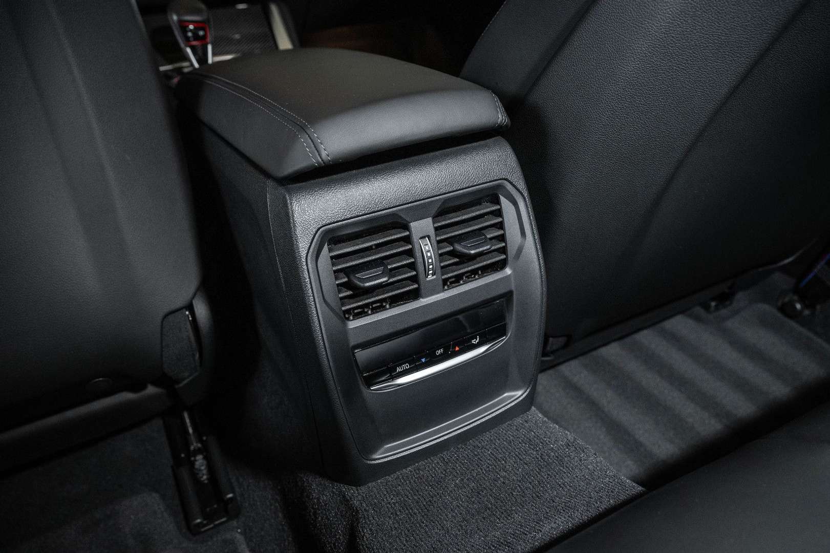 BMW M4 Competition Individual XDrive - 2023 - Joinsteer - #40