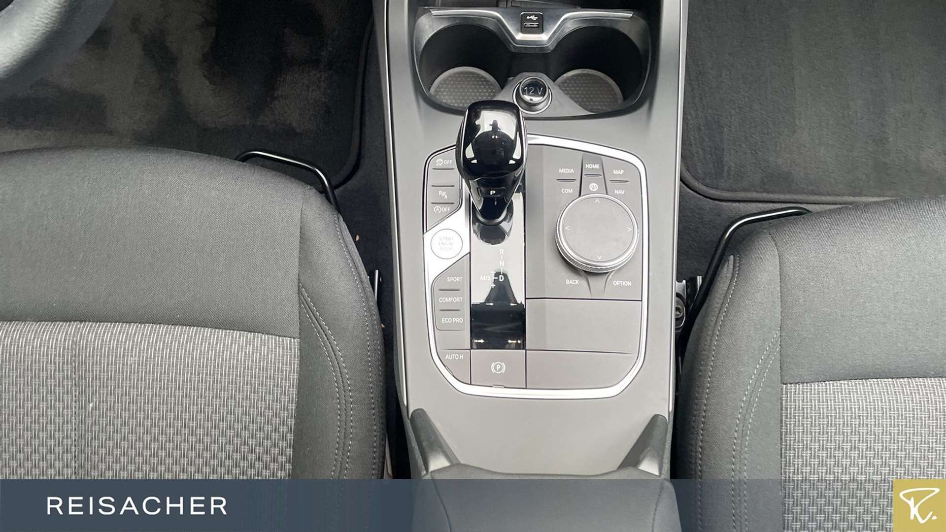 BMW 118i Advantage - 2023 - Joinsteer - #11