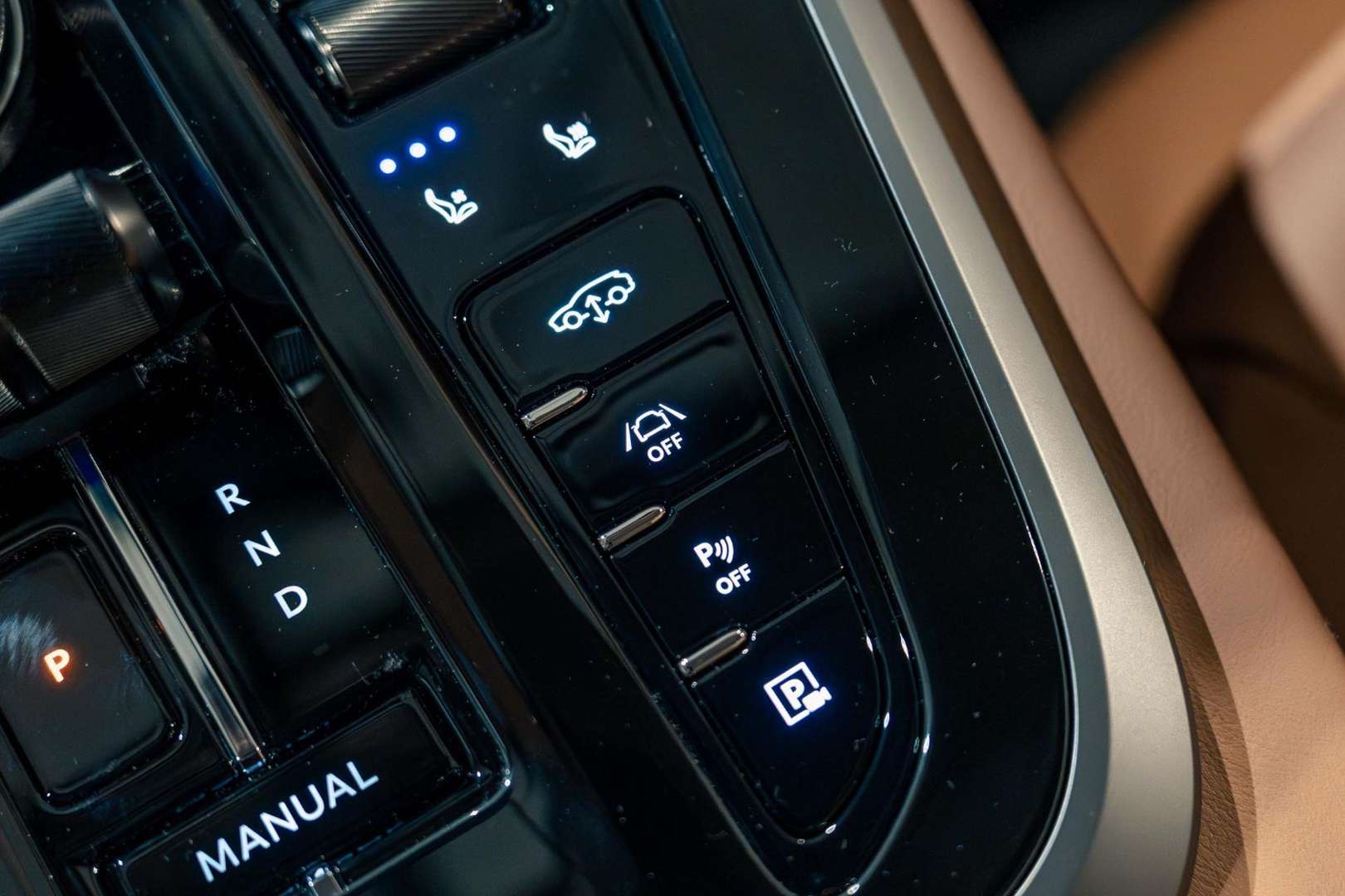 Aston Martin DBX 707 - 2026 - Joinsteer - #16