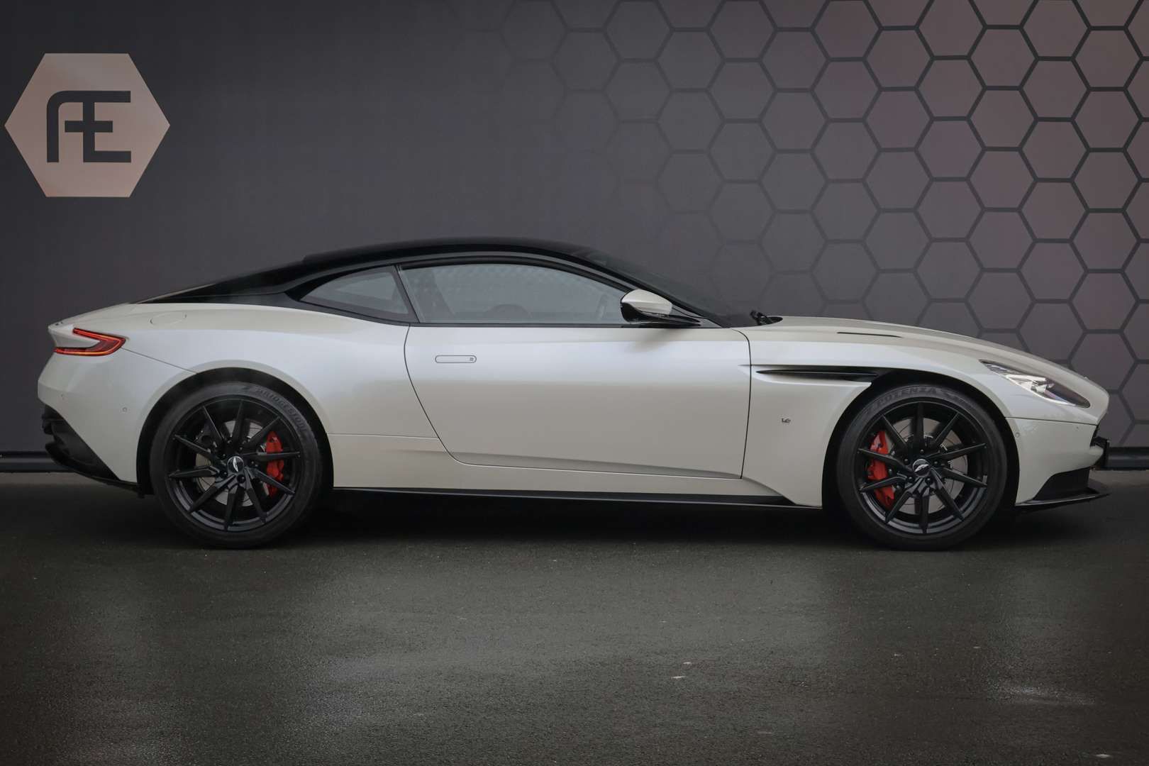 Aston Martin DB11 5.2 V12 - 2017 - Joinsteer - #6