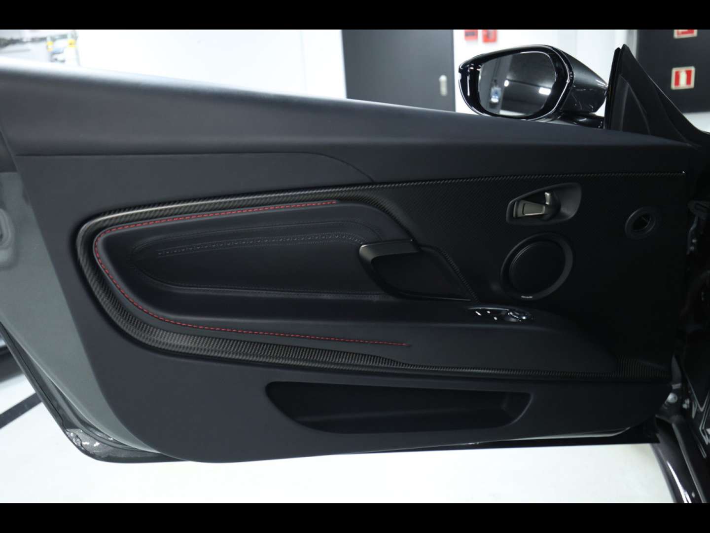 Aston Martin DB11 Coupé V12 - 2022 - Joinsteer - #9