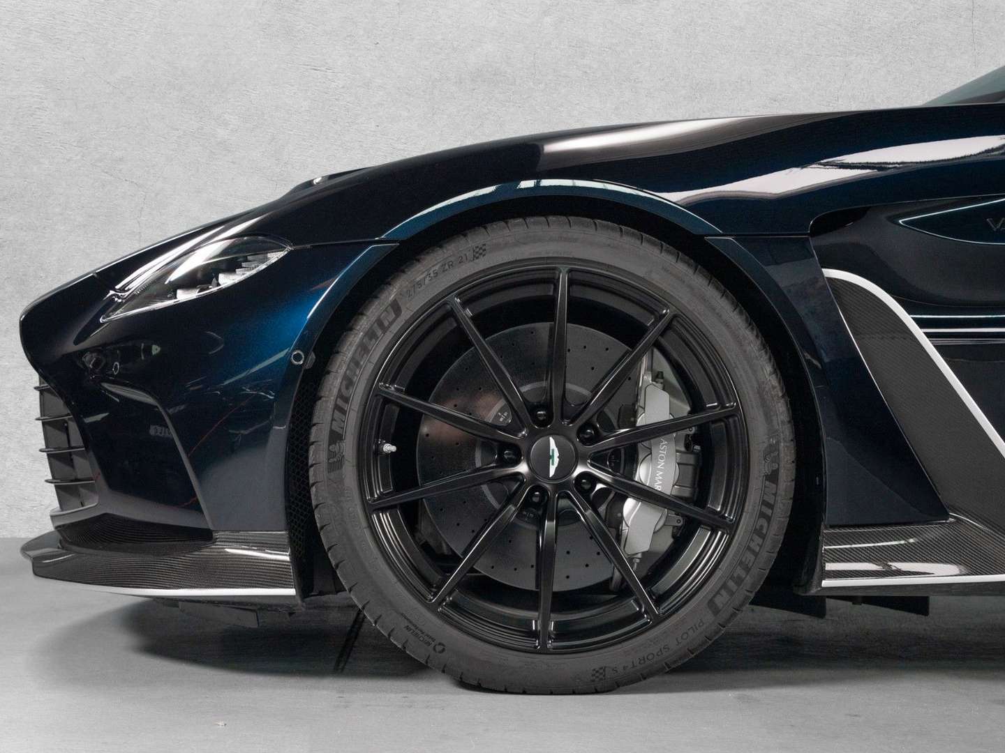Aston Martin Vantage Roadster V12 Limited - 2024 - Joinsteer - #8