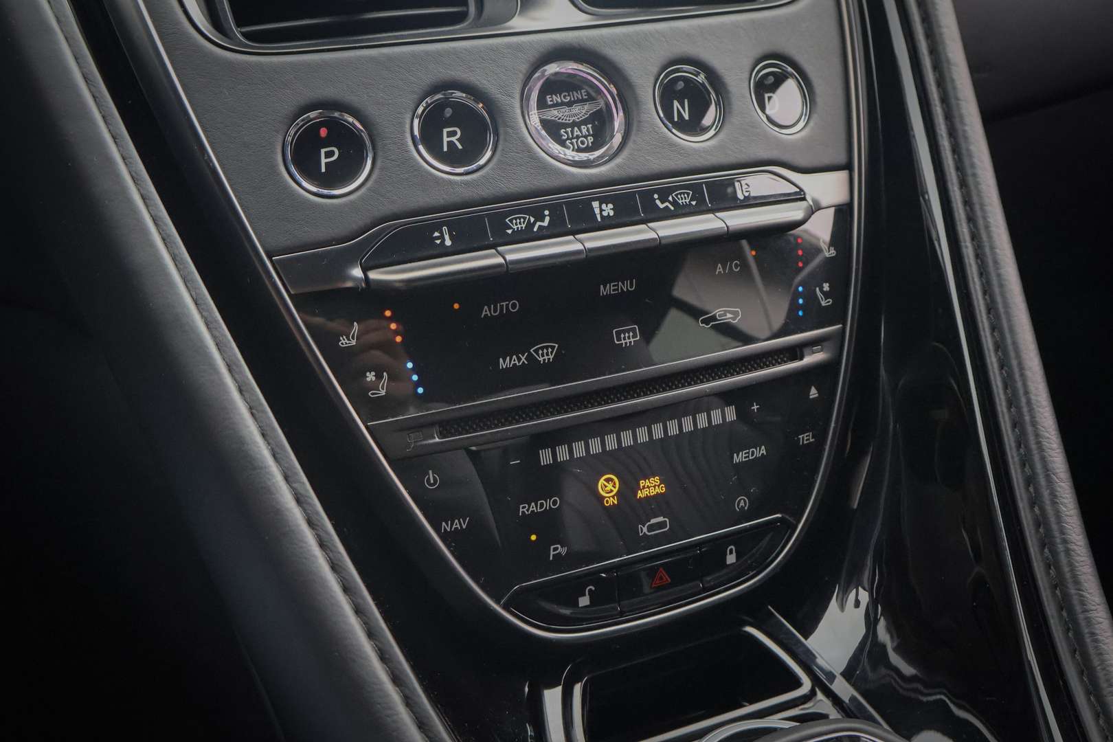 Aston Martin DB11 5.2 V12 - 2017 - Joinsteer - #11