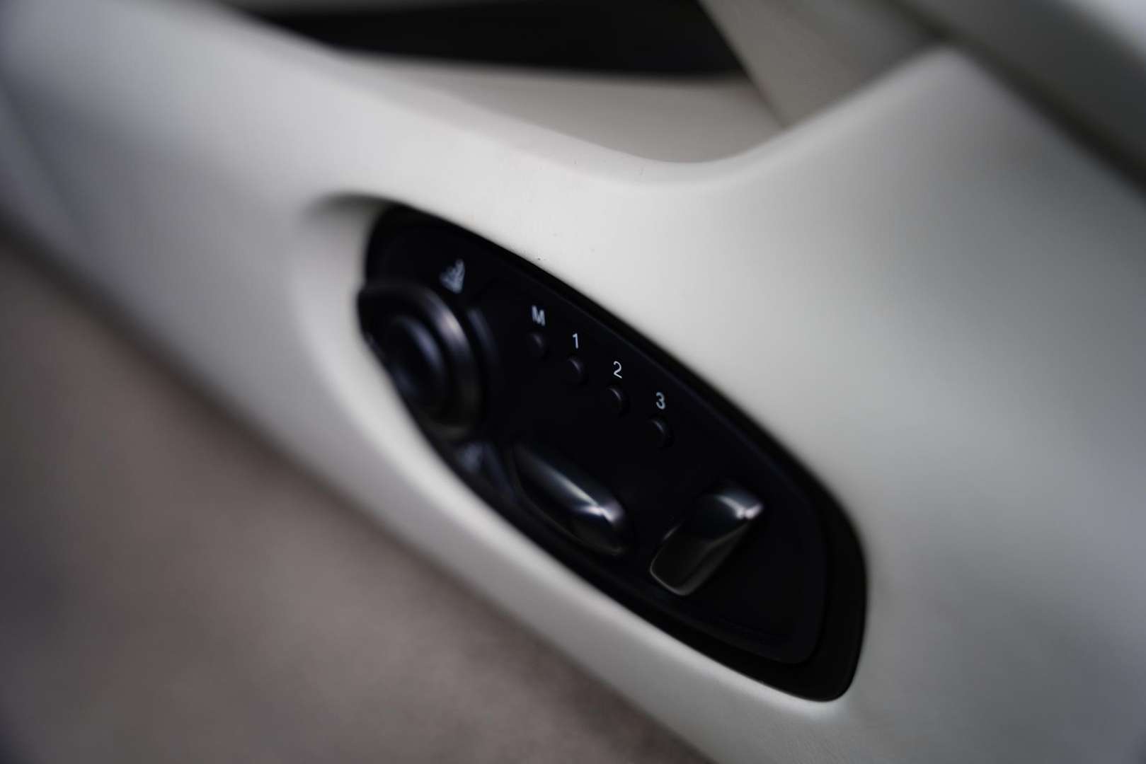 Aston Martin DB12 Volante 4.0 V8 - 2024 - Joinsteer - #20