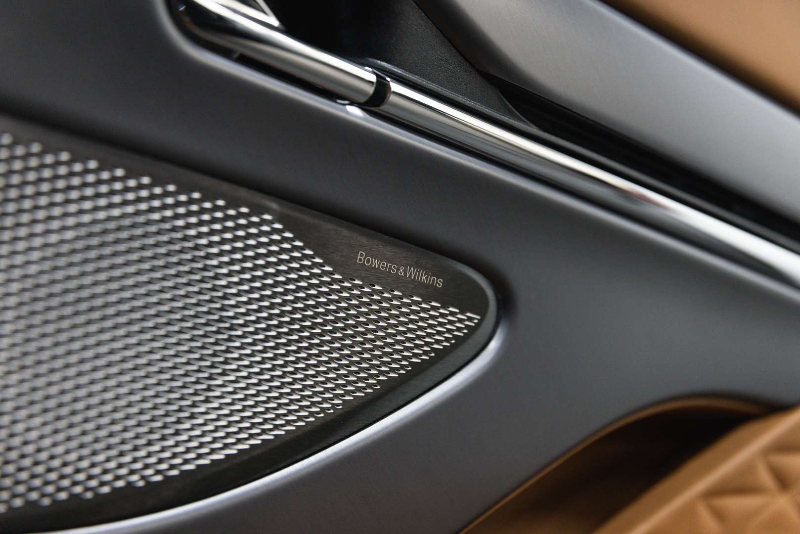 Aston Martin DB12 Volante - 2024 - Joinsteer - #18