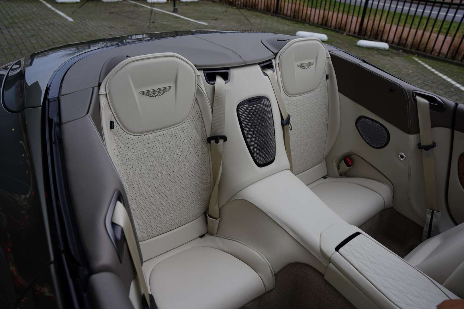 Aston Martin DB12 Volante 4.0 V8 - 2024 - Joinsteer - #22