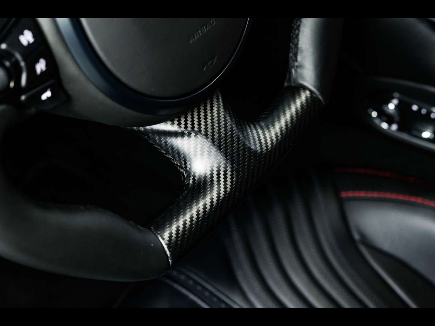 Aston Martin DB11 Coupé V12 - 2022 - Joinsteer - #20