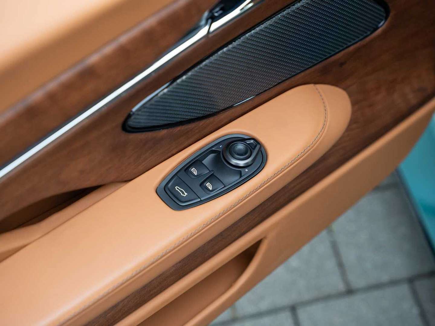 Aston Martin DB12 Coupé V8 - 2024 - Joinsteer - #20