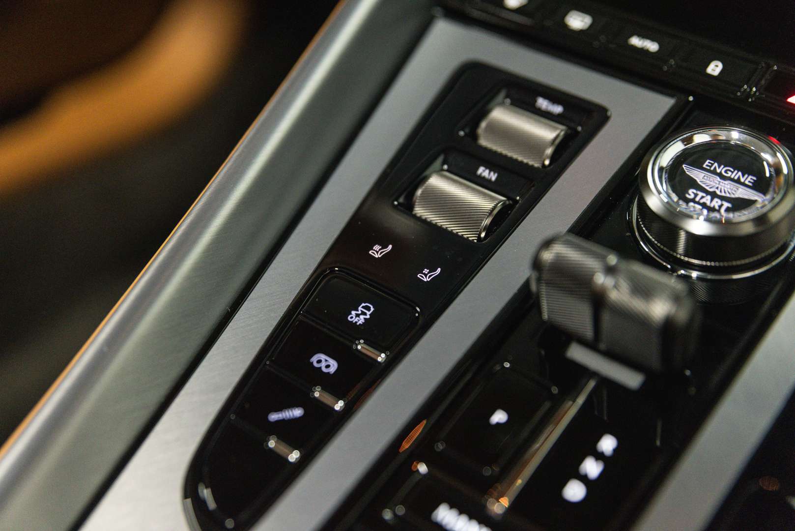 Aston Martin DB12 Volante - 2024 - Joinsteer - #23