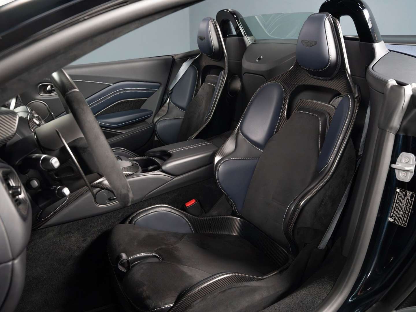 Aston Martin Vantage Roadster V12 Limited - 2024 - Joinsteer - #23