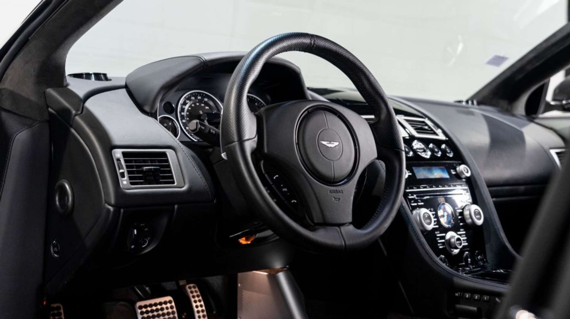 Aston Martin DBS V12 517 - 2009 - Joinsteer - #27