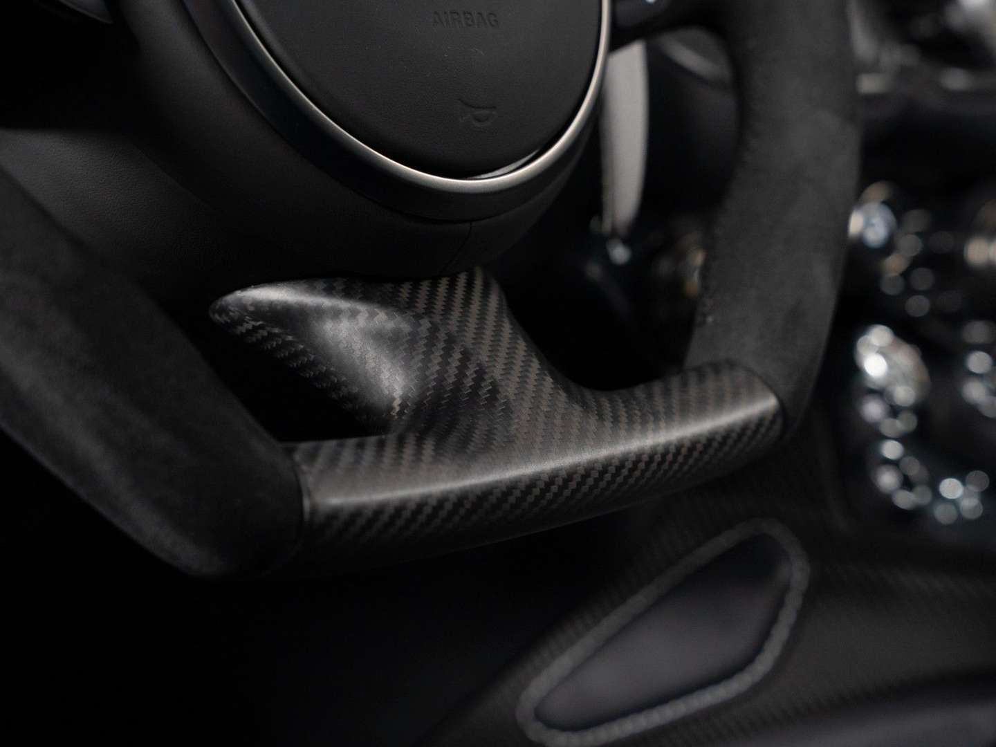 Aston Martin Vantage Roadster V12 Limited - 2024 - Joinsteer - #32