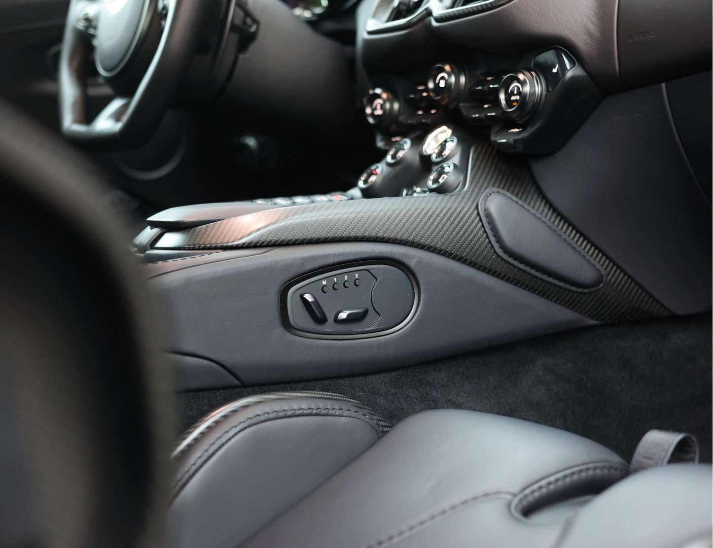 Aston Martin Vantage 5.2 V12 - 2023 - Joinsteer - #33