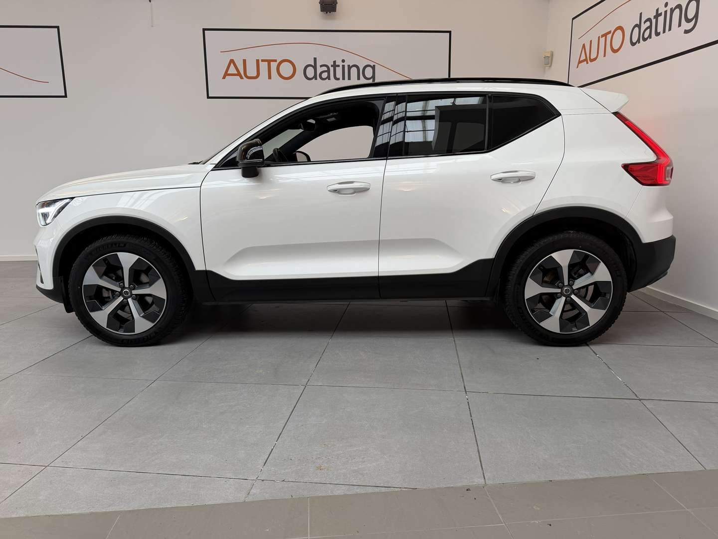 Volvo XC40 T2 Plus - 2024 - Joinsteer - #2