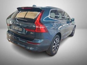 Volvo XC60 B4 Core — photo 3
