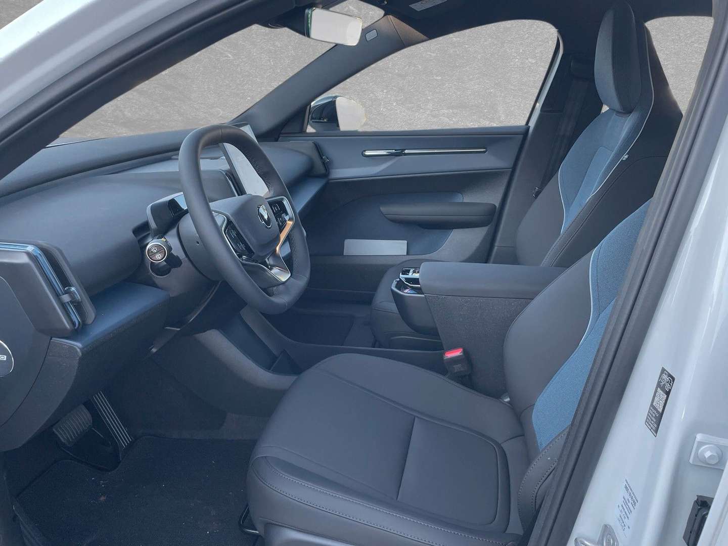 Volvo EX30 Single Motor Core - 2025 - Joinsteer - #2