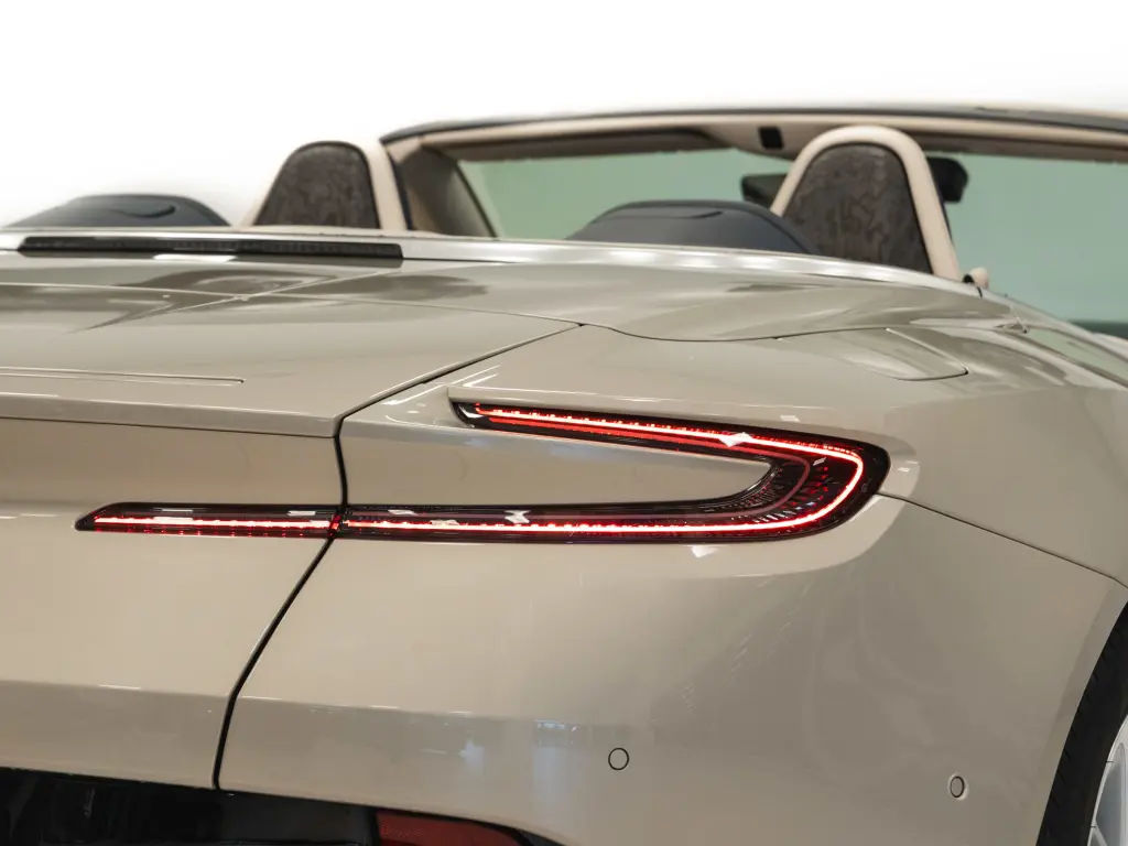 Aston Martin DB11 V8 Volante 4.0 - 2018 - Joinsteer - #25