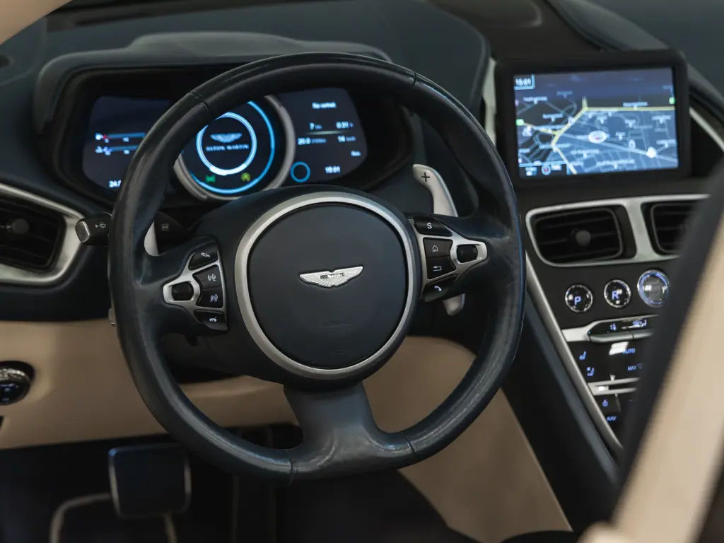Aston Martin DB11 V8 Volante 4.0 - 2018 - Joinsteer - #41