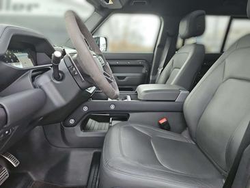 Land Rover Defender 110 Carpathian Edition/NAVI/ACC/DAB V8 — photo 7