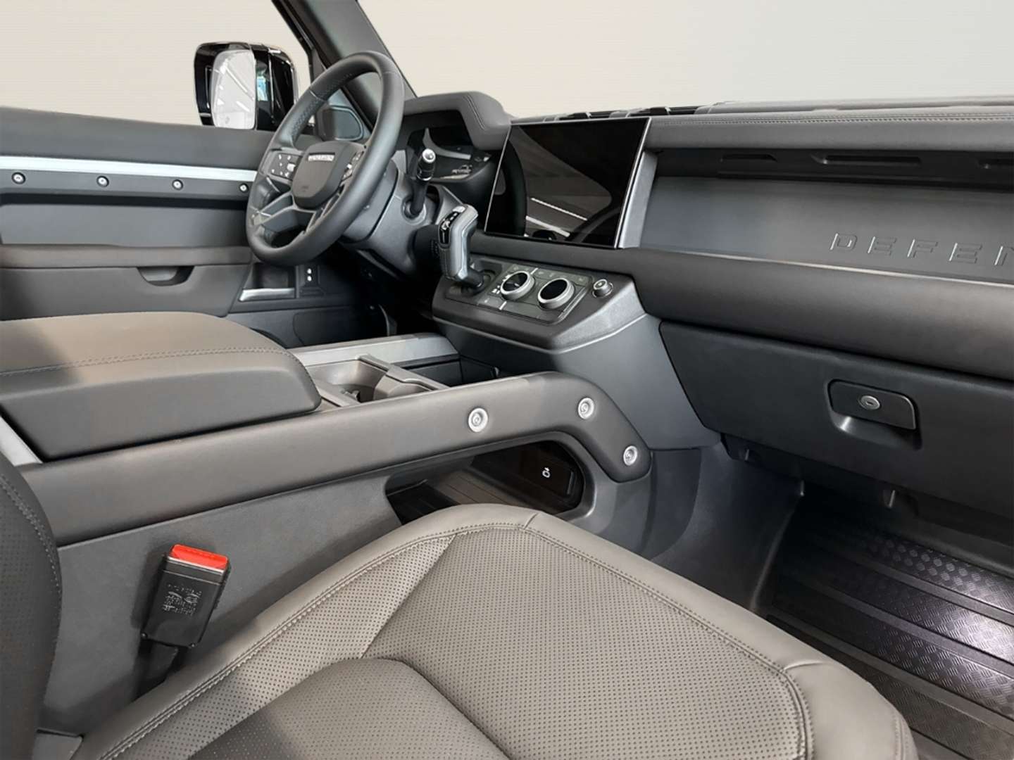 Land Rover Defender 90 D250 X-Dynamic SE+Luft+Pano+AHK+Matrix - 2025 - Joinsteer - #14