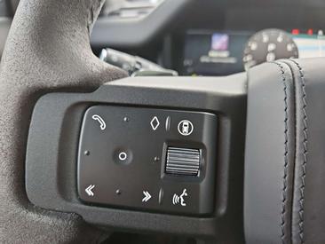Land Rover Defender 110 Carpathian Edition/NAVI/ACC/DAB V8 — photo 20
