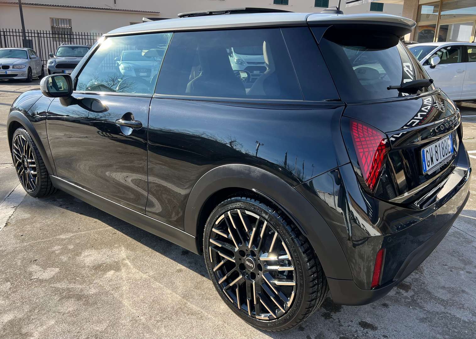 Mini Hatch 3 Portes Favoured Cooper S - 2024 - Joinsteer - #6