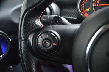 Mini Cabrio Sport John Cooper Works — photo 14