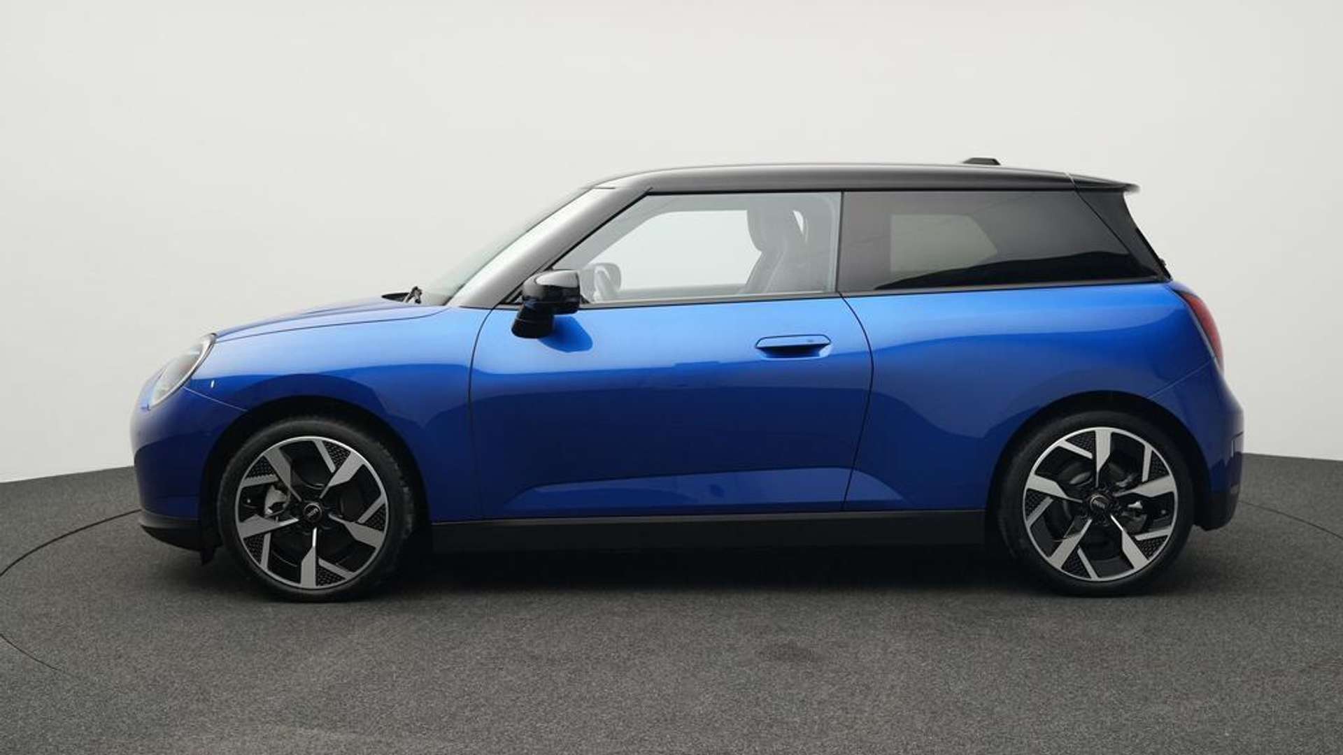 Mini Electric Favoured Cooper SE - 2024 - Joinsteer - #3