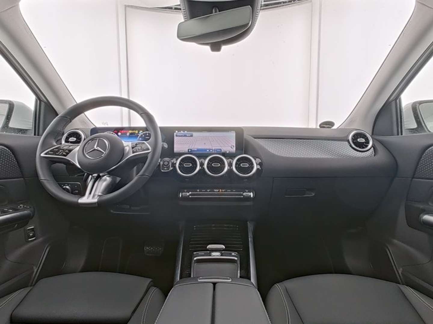 Mercedes GLA 180 Progressive - 2025 - Joinsteer - #6