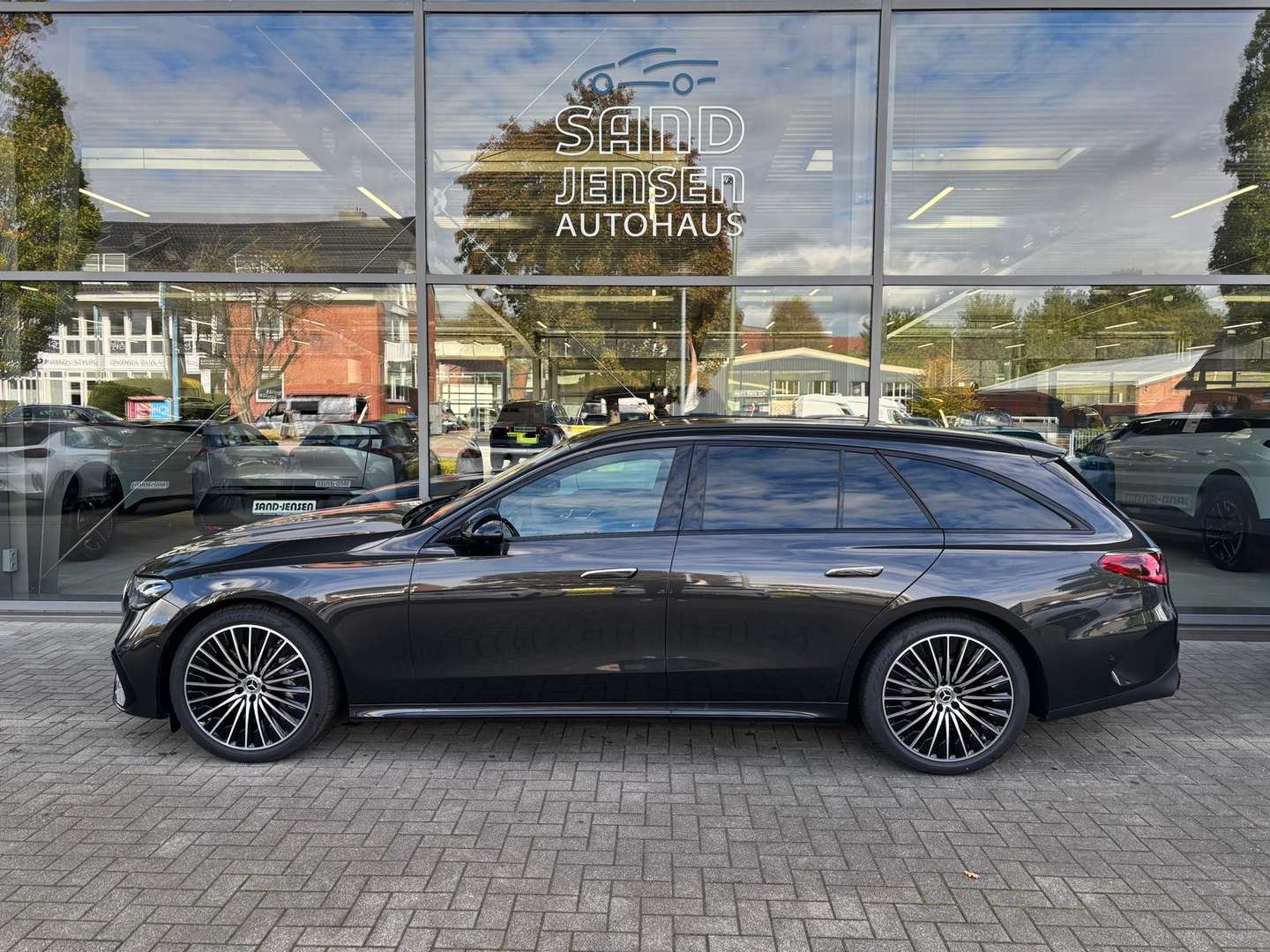 Mercedes Classe E Break 220 Night Edition - 2024 - Joinsteer - #3