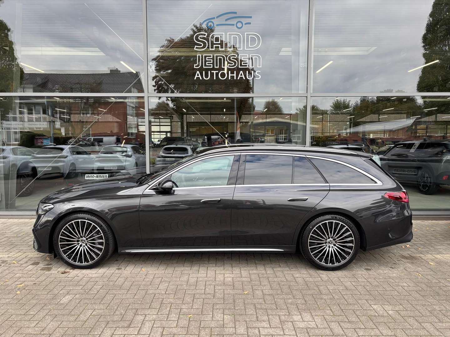 Mercedes Classe E Break 220 AMG Line - 2025 - Joinsteer - #3