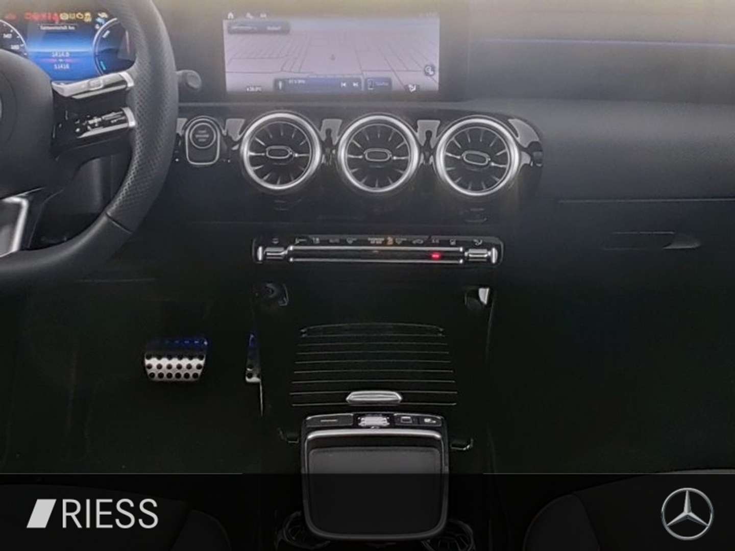 Mercedes CLA 250 E Coupé 250 - 2025 - Joinsteer - #9