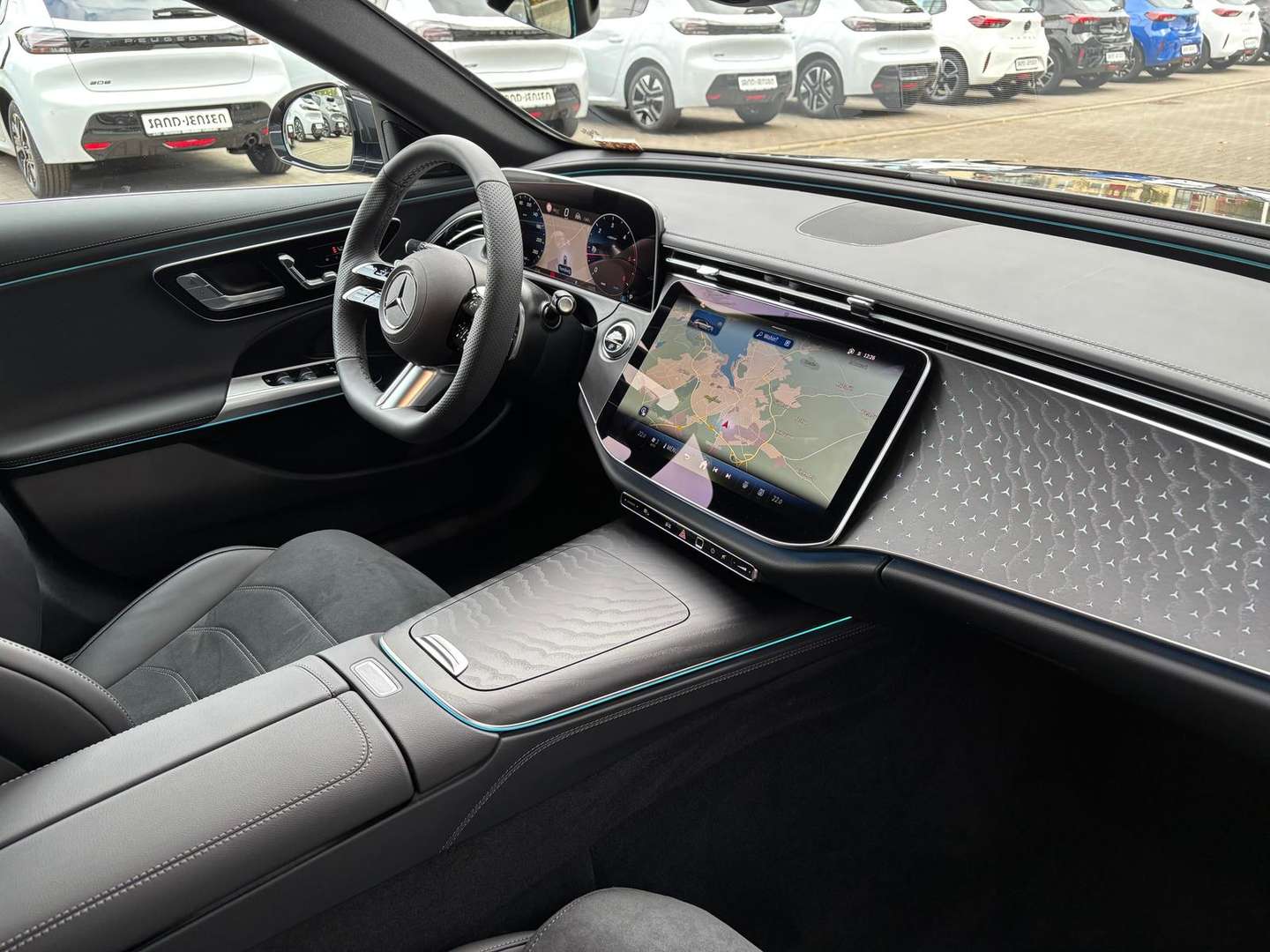 Mercedes Classe E Break 220 AMG Line - 2025 - Joinsteer - #4