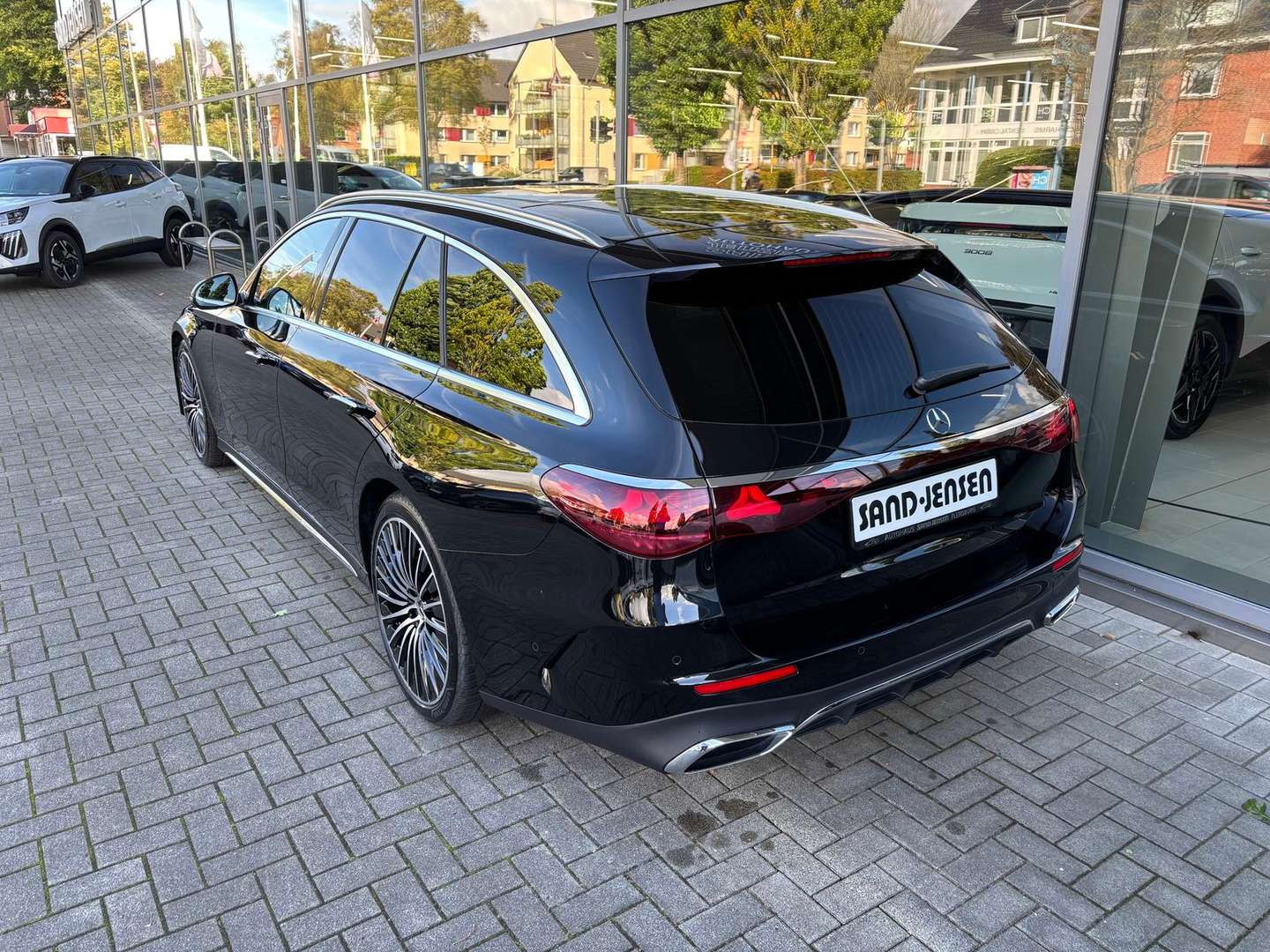 Mercedes Classe E Break 220 AMG Line - 2024 - Joinsteer - #2