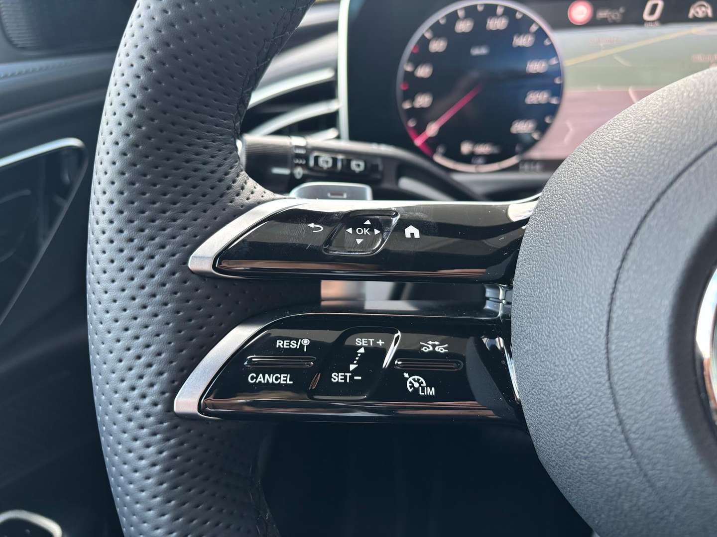 Mercedes Classe E Break 220 Night Edition - 2024 - Joinsteer - #9