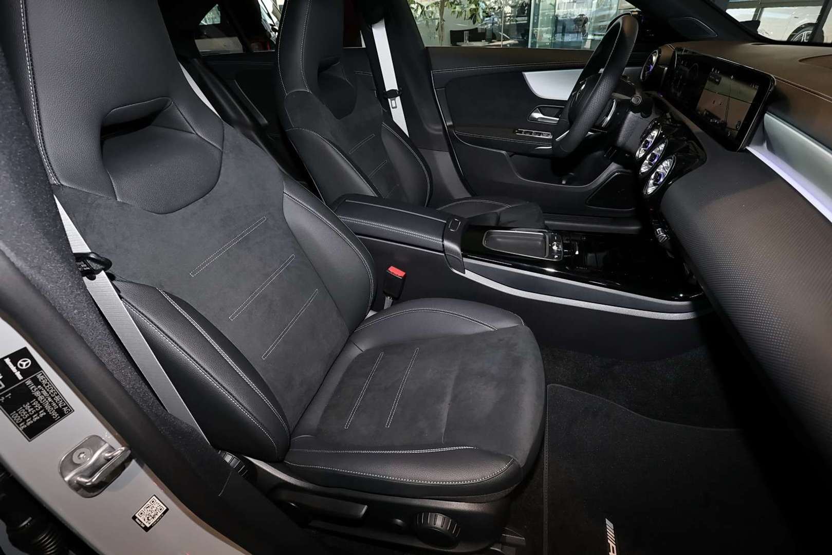 Mercedes CLA 200 Coupé 200 Night Edition - 2026 - Joinsteer - #3