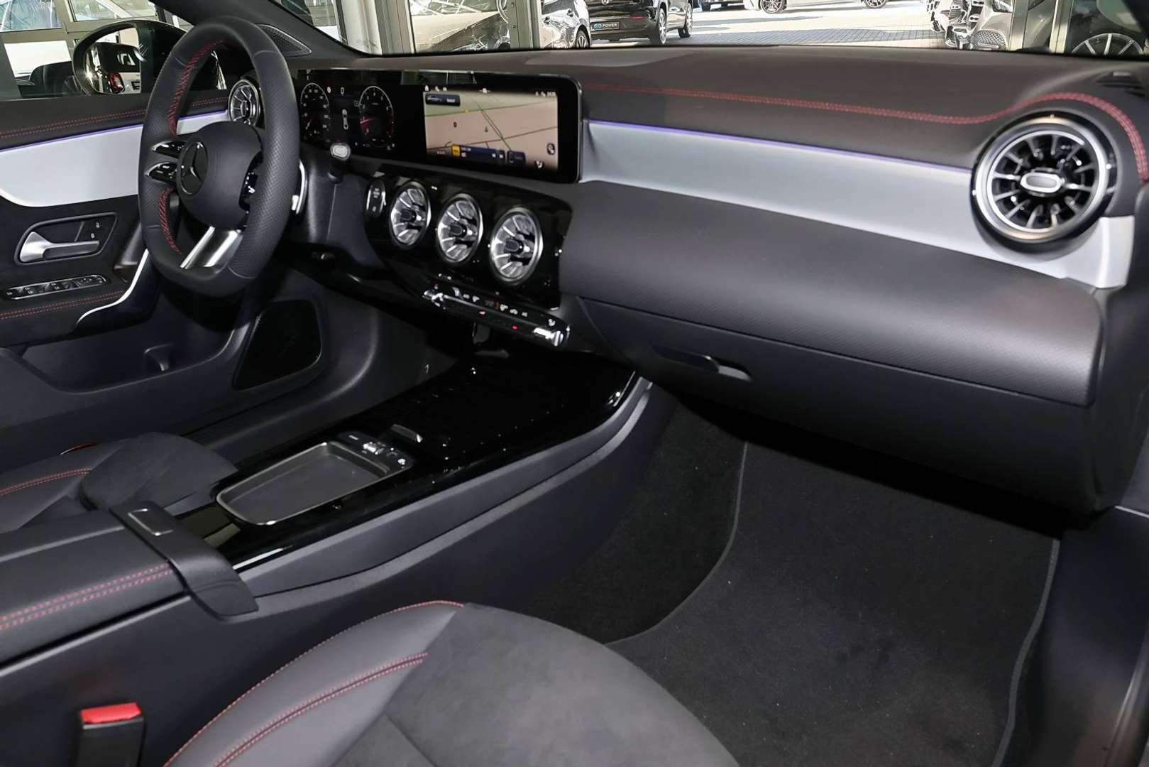 Mercedes CLA 200 Coupé 200 Night Edition - 2026 - Joinsteer - #8