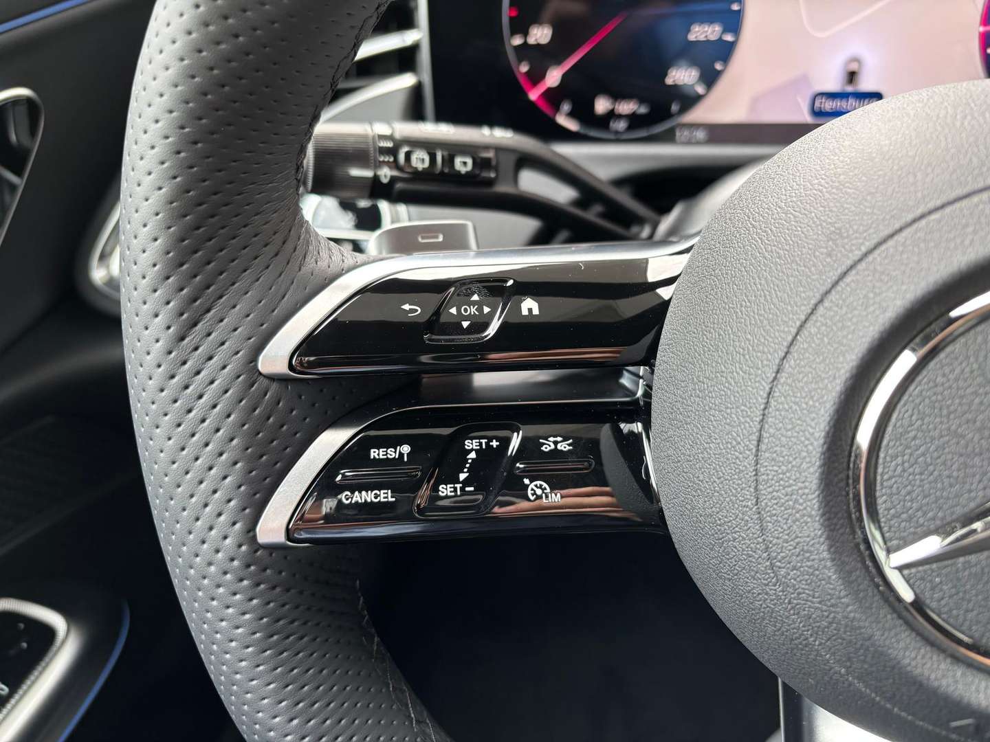 Mercedes Classe E Break 220 AMG Line - 2025 - Joinsteer - #16