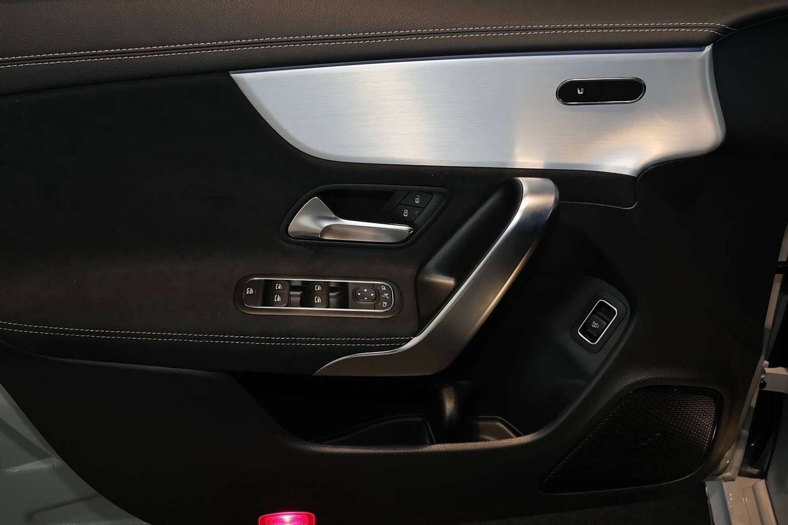 Mercedes CLA 200 Coupé 200 Night Edition - 2026 - Joinsteer - #10