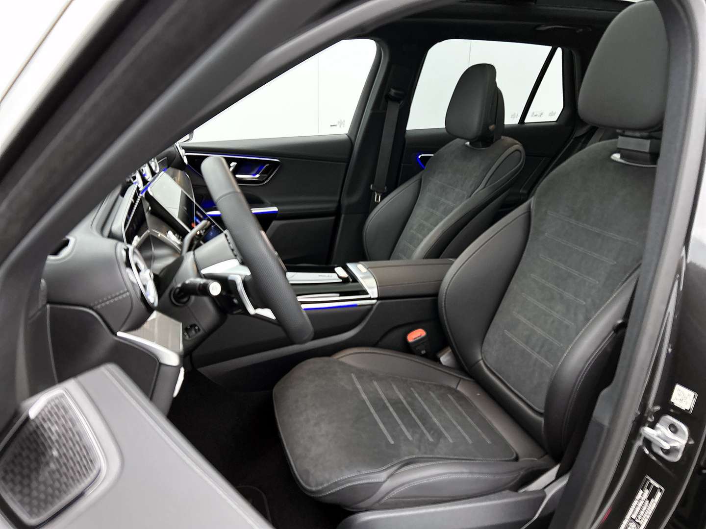 Mercedes GLC 400e 400 AMG Line - 2026 - Joinsteer - #4