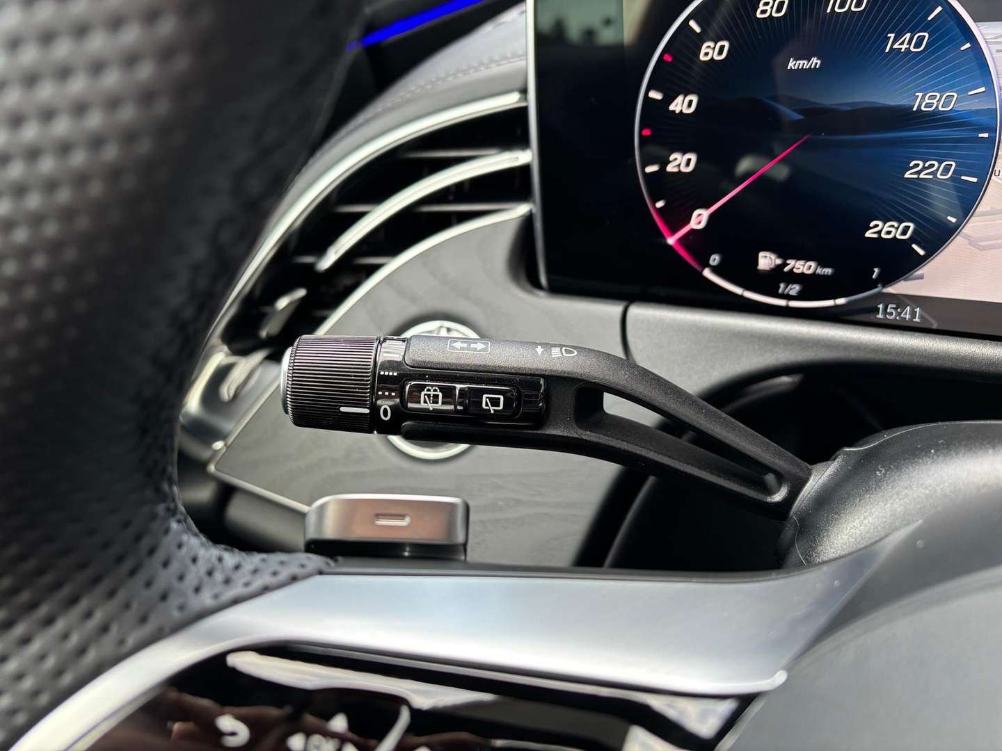 Mercedes Classe E Break 220 AMG Line - 2024 - Joinsteer - #21