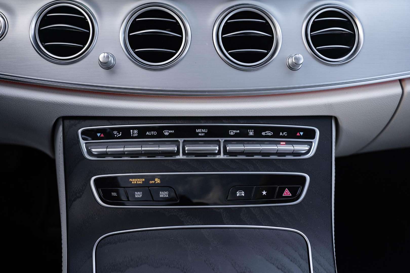 Mercedes Classe E Break 300 AMG Line - 2022 - Joinsteer - #37