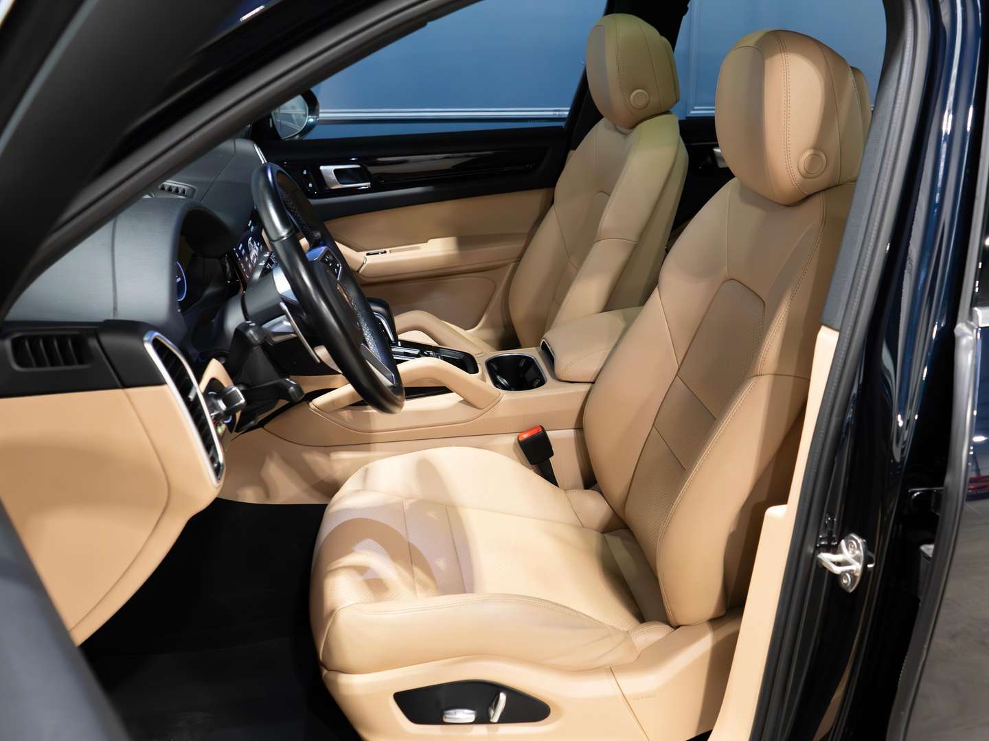 Porsche Cayenne Coupé E-Hybrid - 2020 - Joinsteer - #7