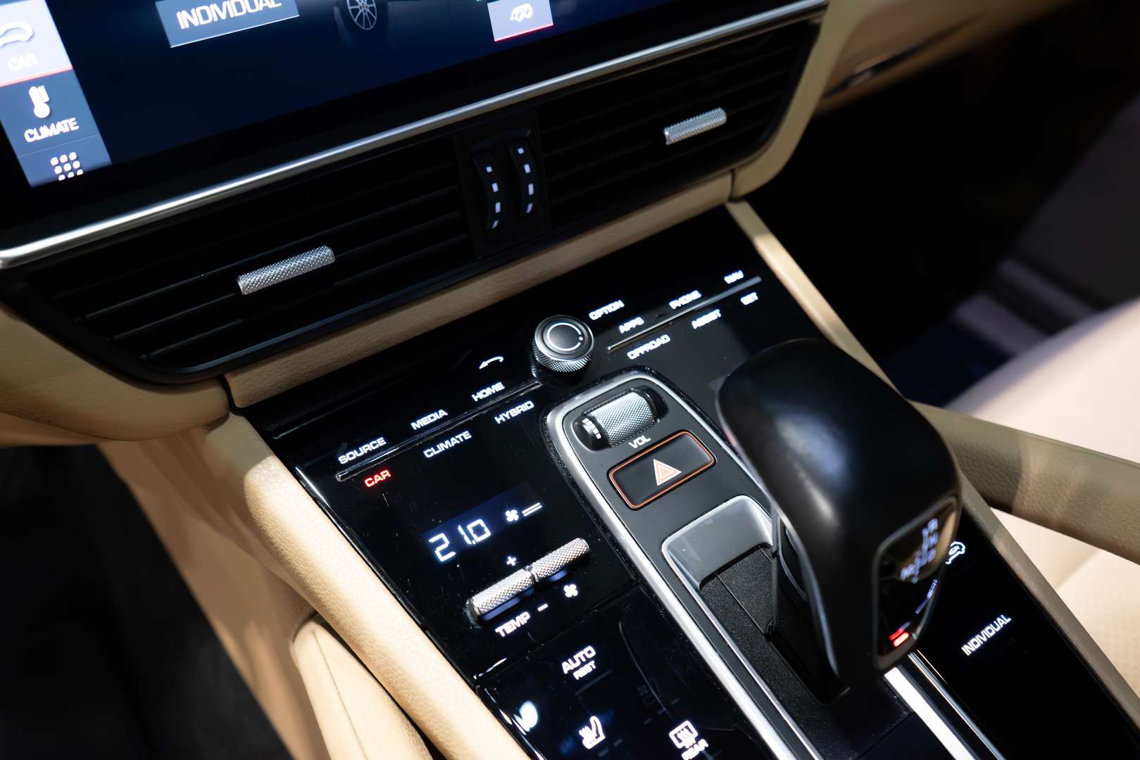 Porsche Cayenne Coupé E-Hybrid - 2020 - Joinsteer - #33