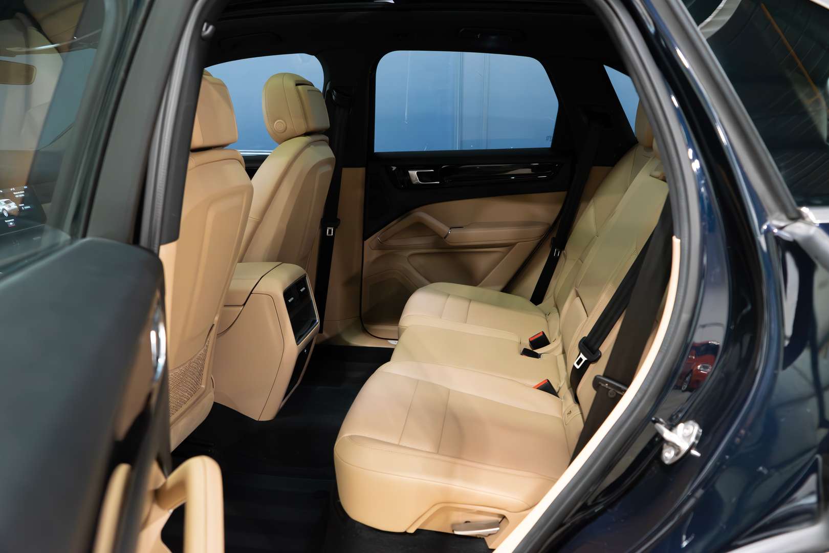 Porsche Cayenne Coupé E-Hybrid - 2020 - Joinsteer - #35