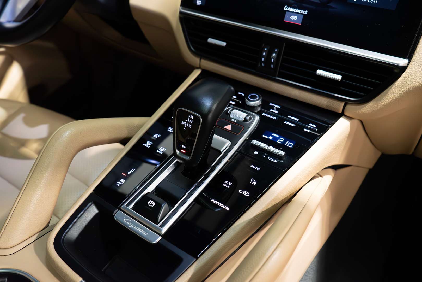 Porsche Cayenne Coupé E-Hybrid - 2020 - Joinsteer - #40