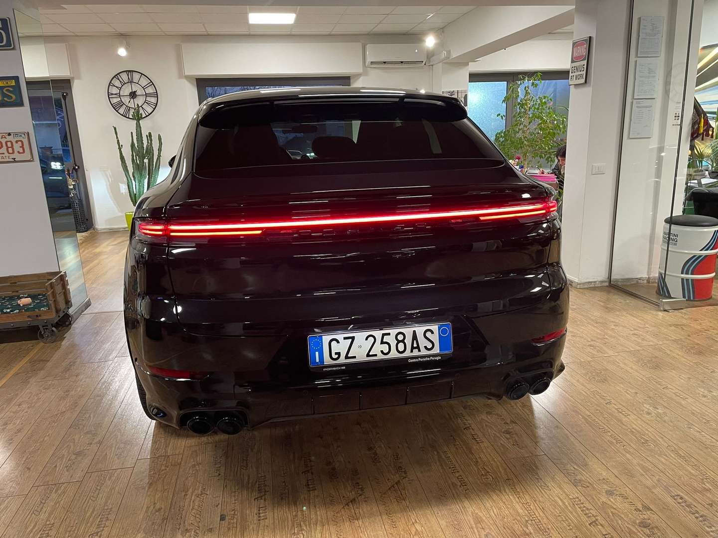 Porsche Cayenne Coupé E-Hybrid - 2025 - Joinsteer - #12