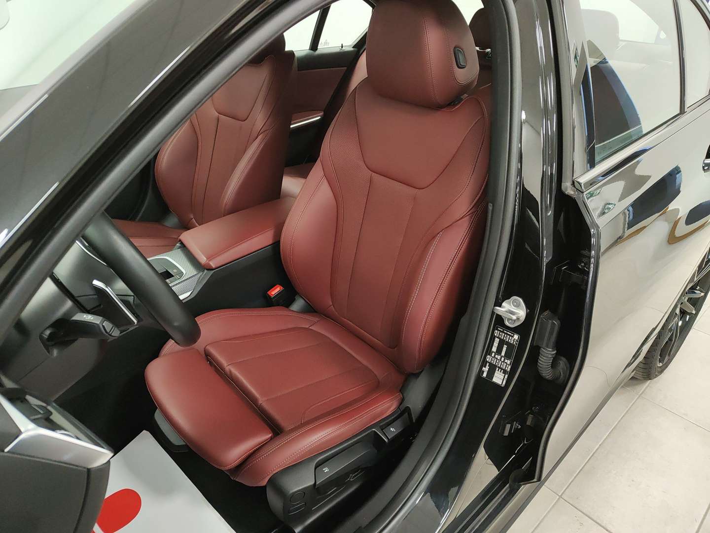 BMW 318i M Sport - 2023 - Joinsteer - #2